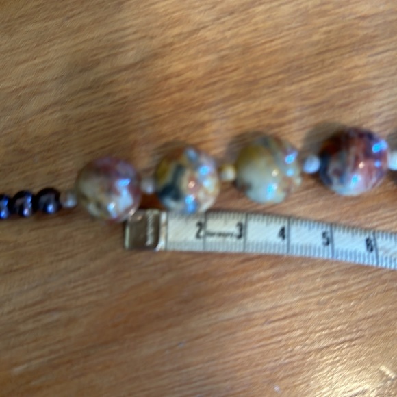 Santa Fe Agate Beaded Necklace - Picture 5 of 5